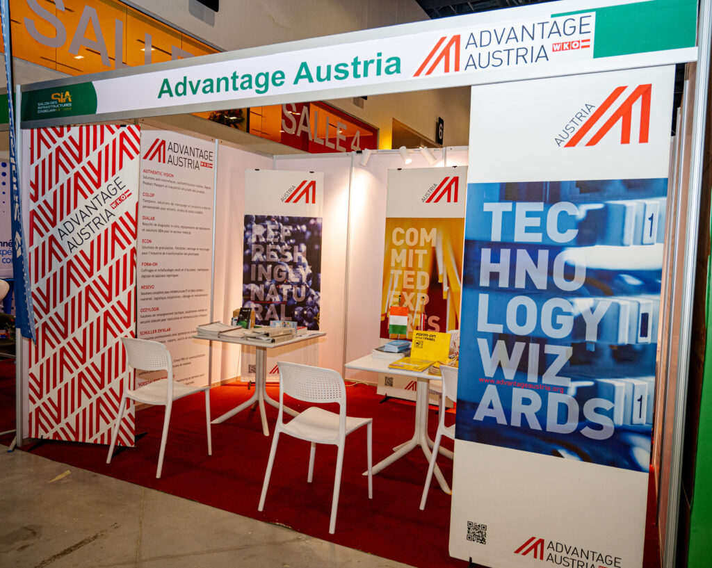 AVANTAGE AUSTRALIA (1)