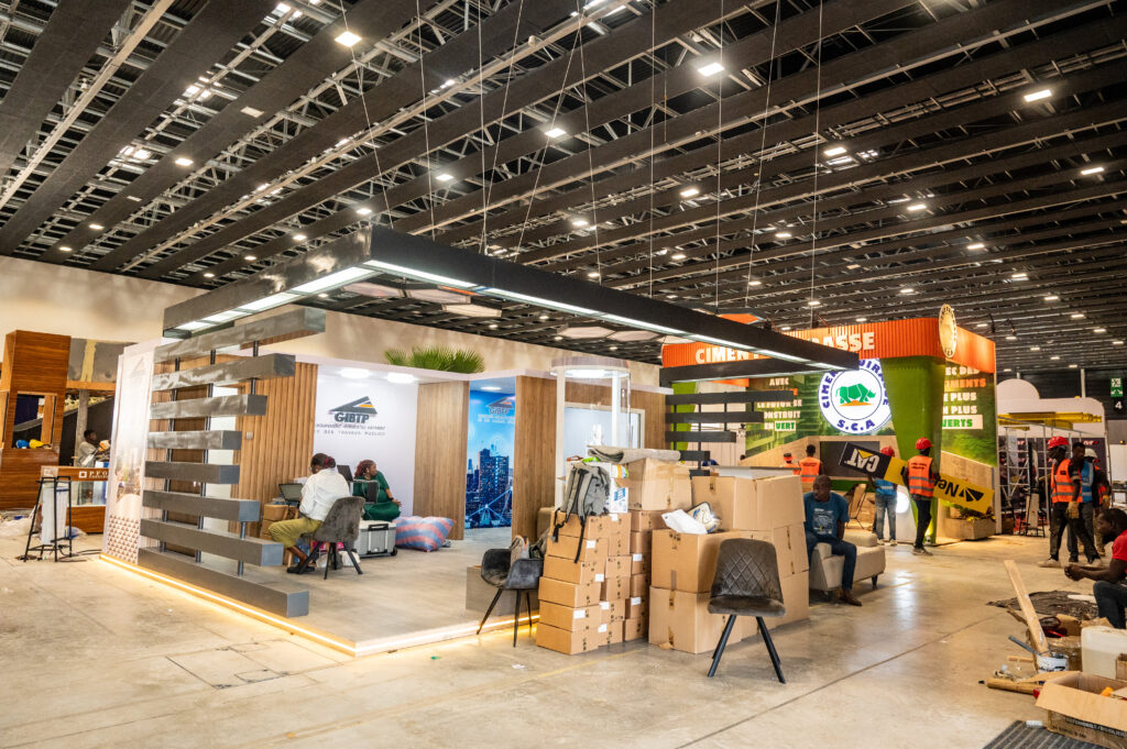 MONTAGE DE STAND (14)